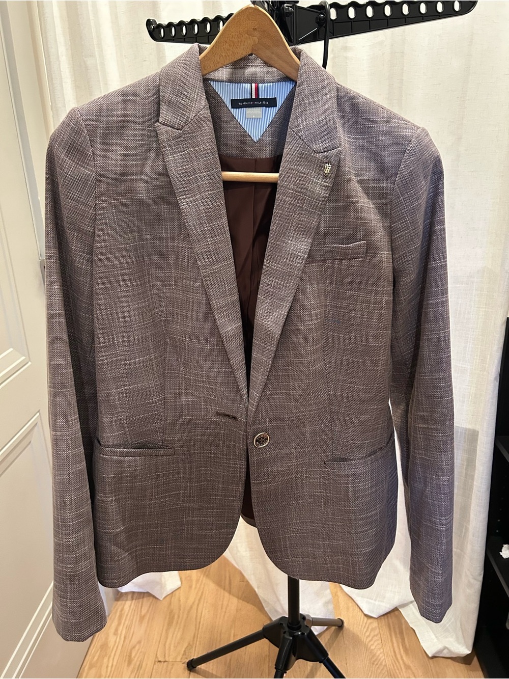 Tommy Hilfiger Gray and Brown Plaid Sport Coat